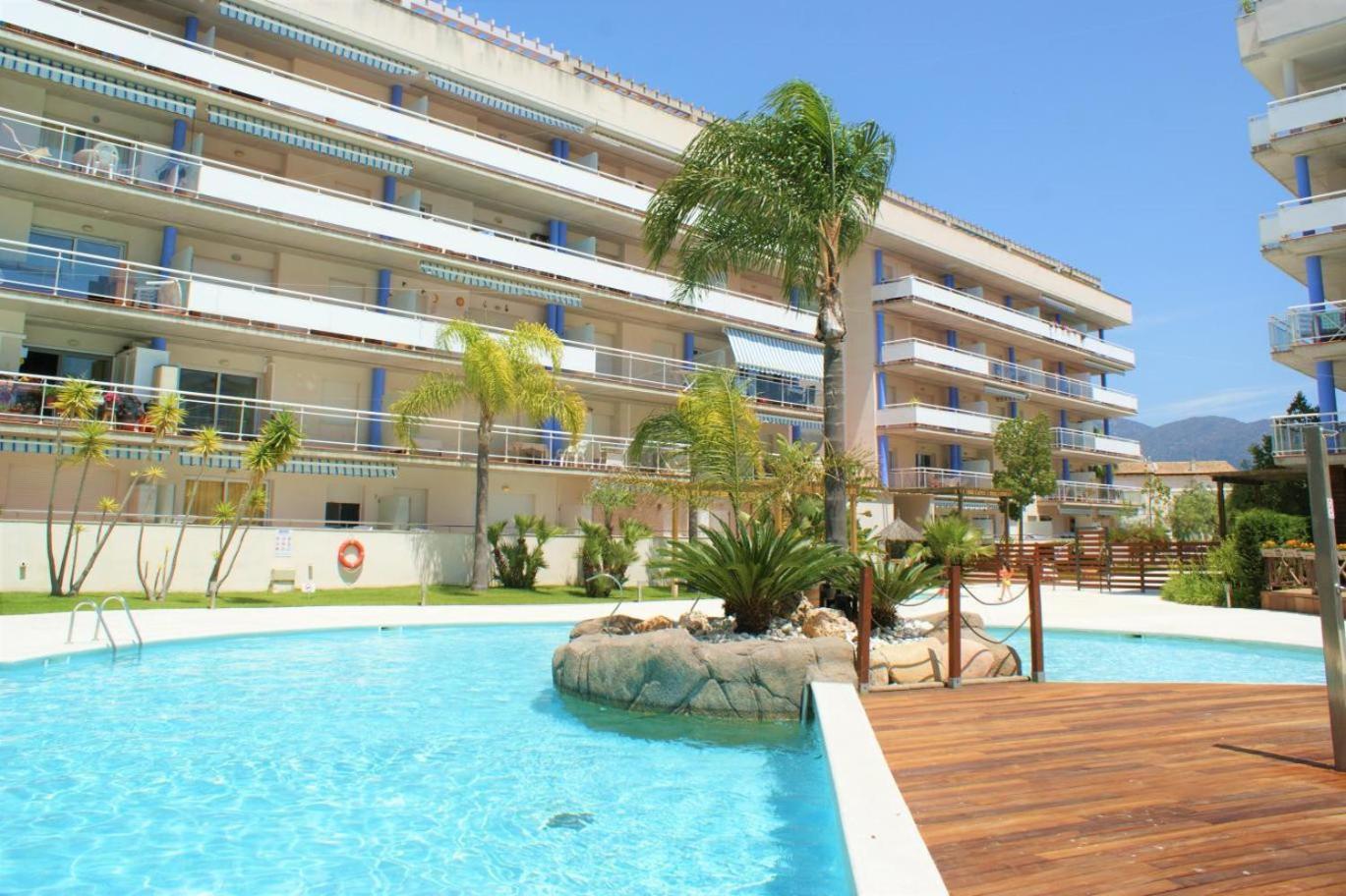 Bonito Piso En Roses Con Piscina Y Parking Av-66 Lejlighed Eksteriør billede