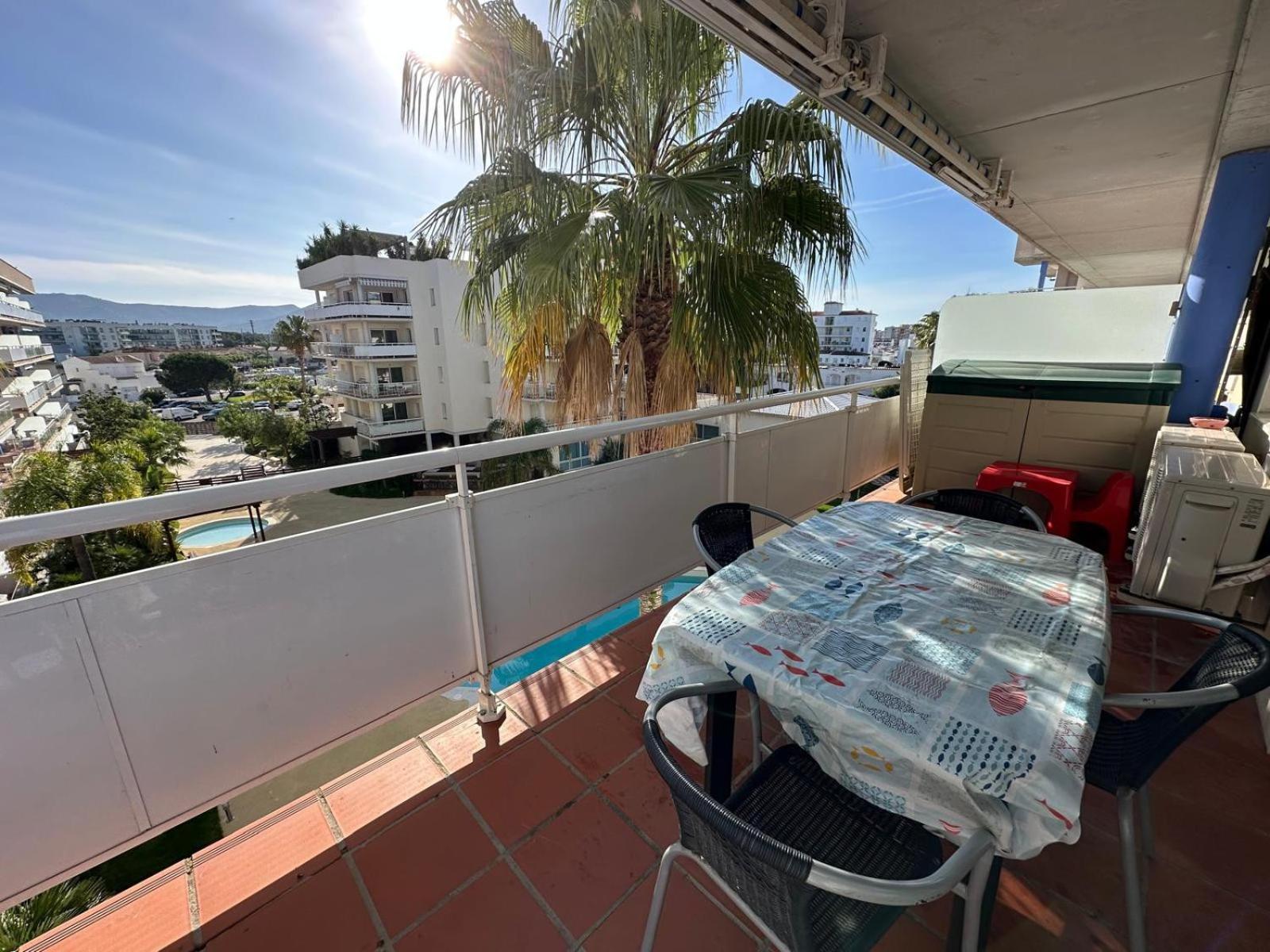 Bonito Piso En Roses Con Piscina Y Parking Av-66 Lejlighed Eksteriør billede